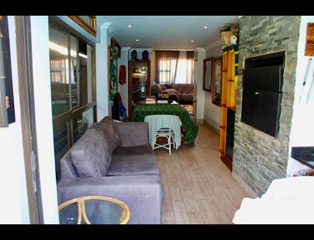 4 BEDROOM HOUSE FOR SALE IN MONTANA